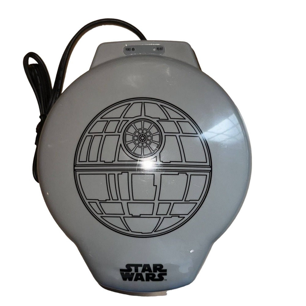 Star Wars Death Star Waffle Maker Think Geek HUIK SW2 Gray Mint ￼ preowned